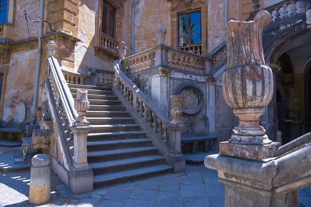 Villa Palagonia - Image 3