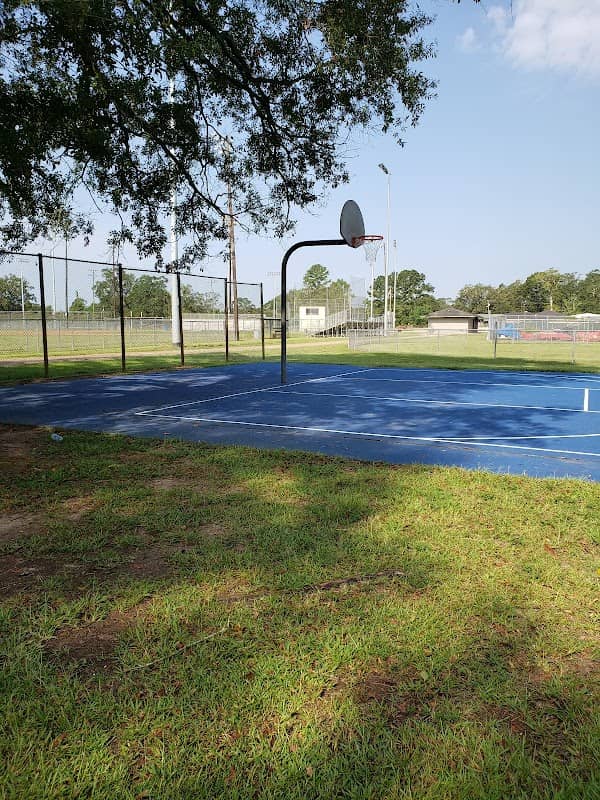 Roger J. Clouatre Memorial Park - Image 2