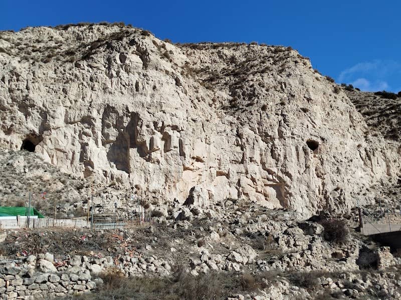 Cuevas - Image 1