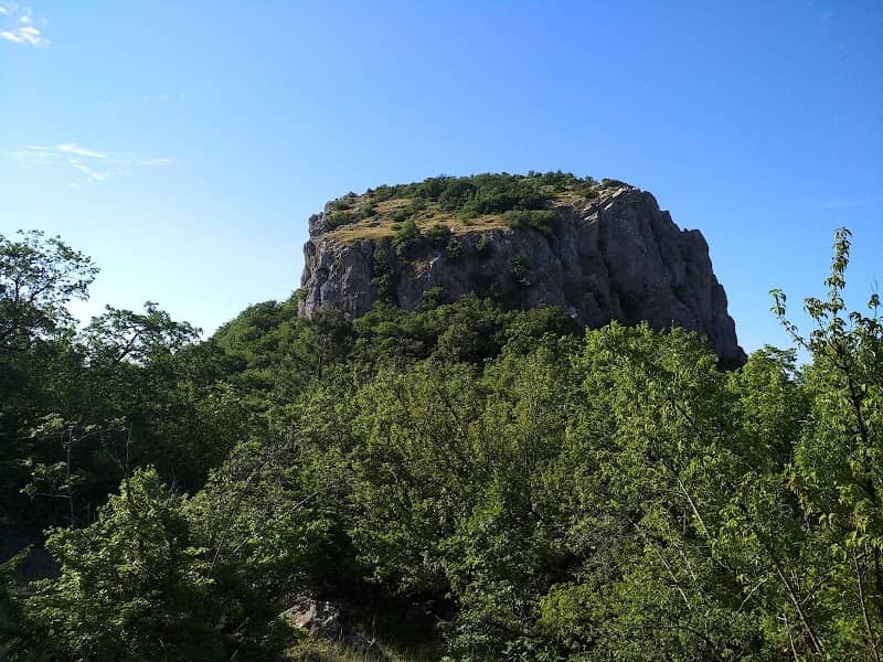 Mountain Byyuk - Ysar - Image 1