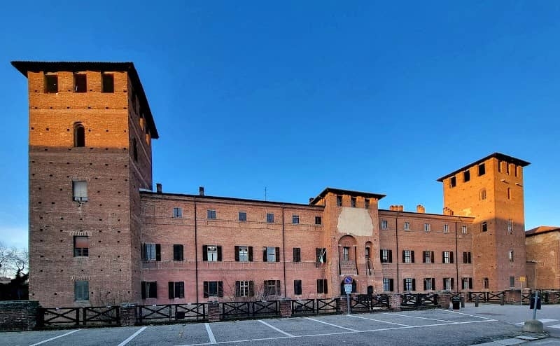 Castle - Image 1
