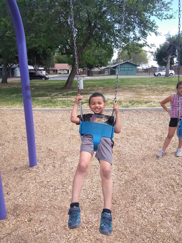 Chestnut Park - Image 1