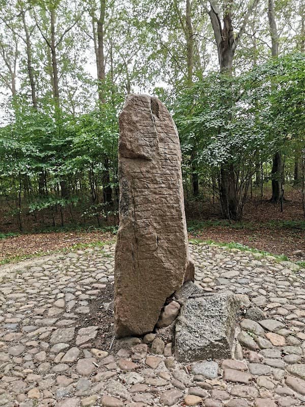 The Glavendrup Stone - Image 1