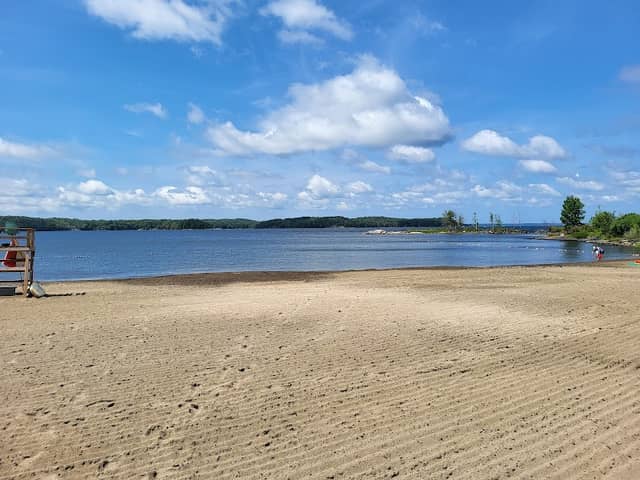 Waubuno Park - Image 2