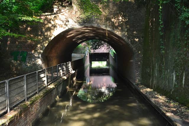 Ehrenmal für Kriegs und Bombenopfer - Image 2