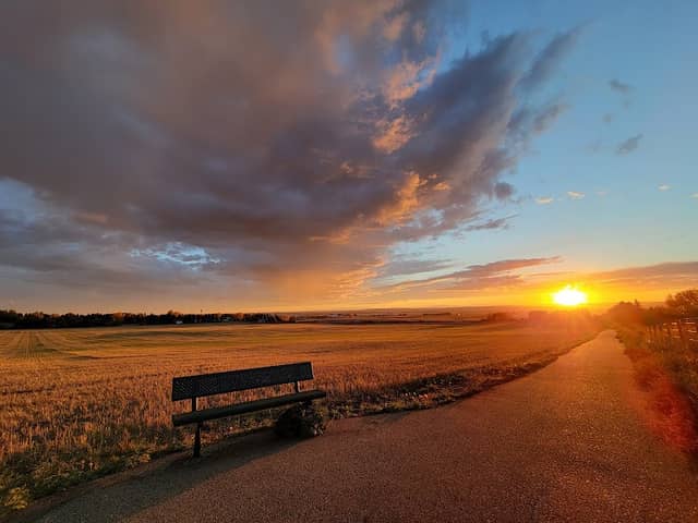Three Hills walking trail. - Image 1