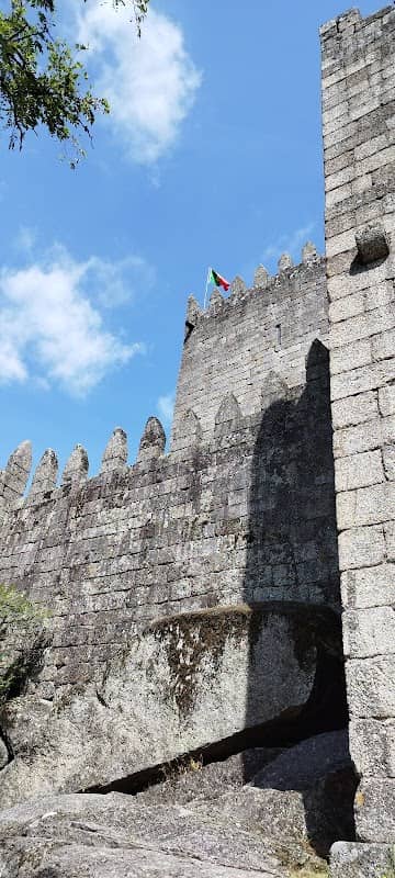 Guimarães - Image 1