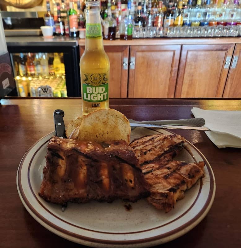Middlefield Tavern - Image 1