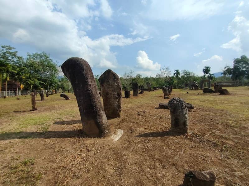 Situs Menhir Megalit Balai Batu - Image 1