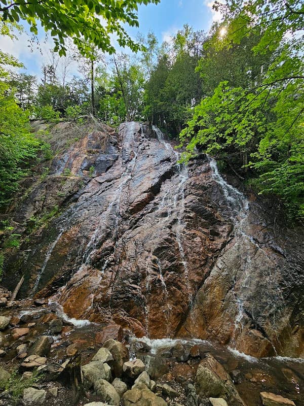 Beautiful hills - Image 2