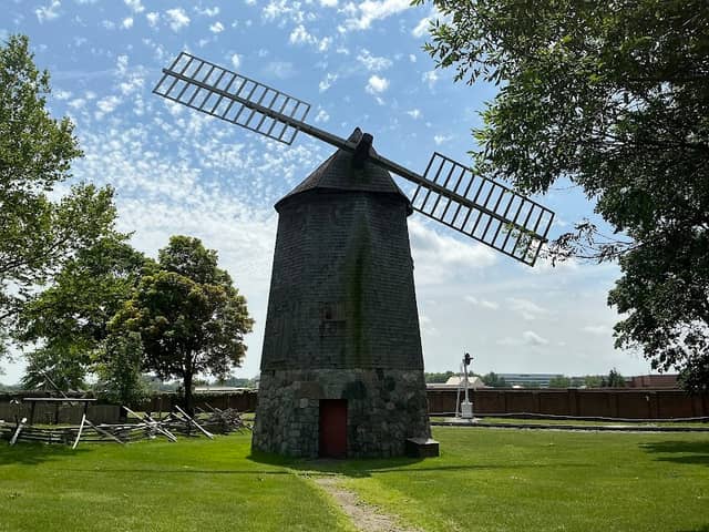 Farris Windmill - Image 1