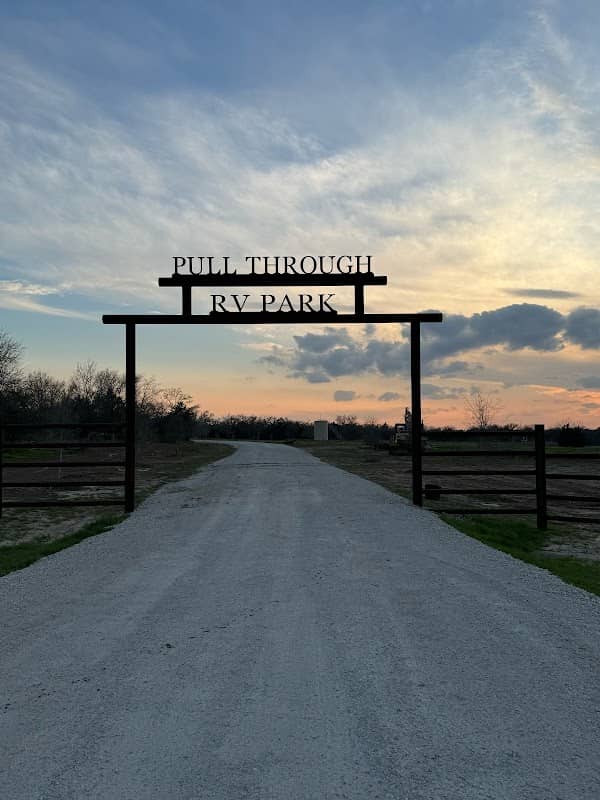 Pull Through RV Park - Image 1