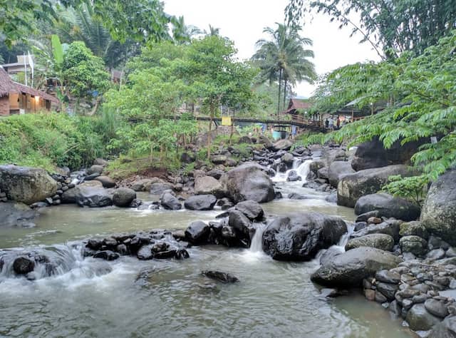 Wisata Alam Cireong Park - Image 1