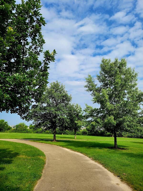 Blackberry Trail Park - Image 1