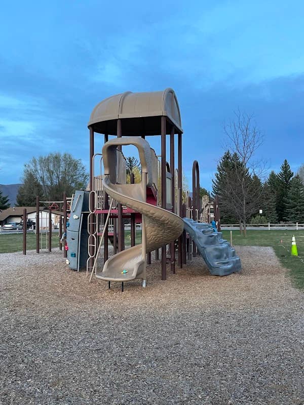 Hamlet Park - Image 1
