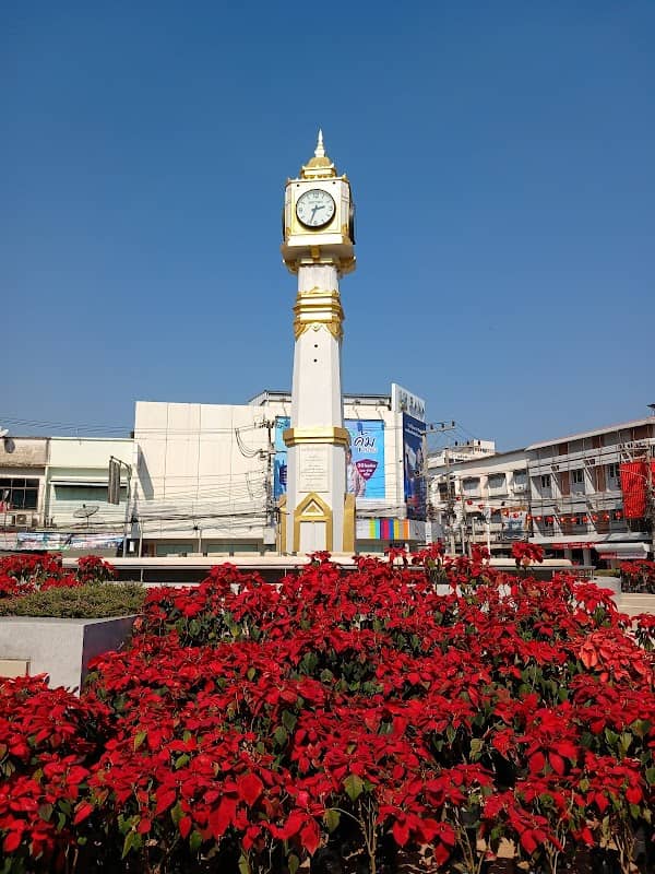 Phitsanulok Clock Tower roundabout - Image 1