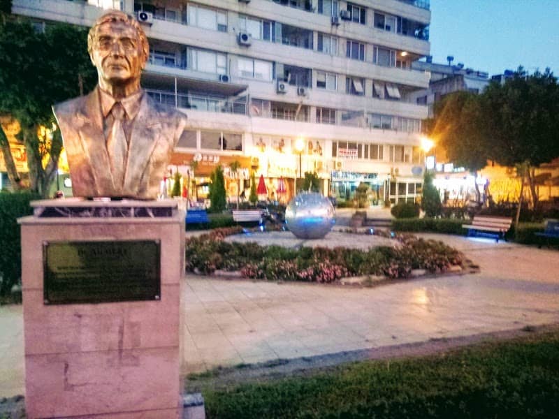 Dr. Ali Mert Parkı - Image 1