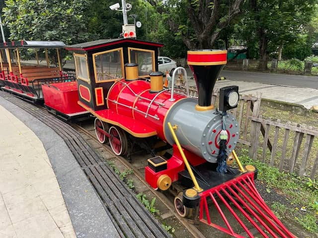 Nehru Park Indore Toy Train - Image 1