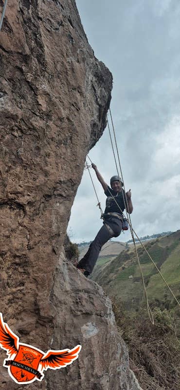 Muro de escalada Puluvara - Image 1