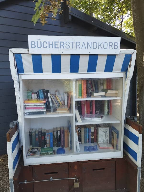 Bücherstrandkorb - Image 1