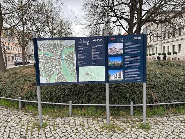 Audiowalk Sprachraum Stadt: Goethe-Platz / Lesemuseum Niktetempel - Image 1