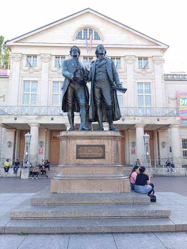 Audiowalk Sprachraum Stadt: Goethe-Platz / Lesemuseum Niktetempel - Image 2