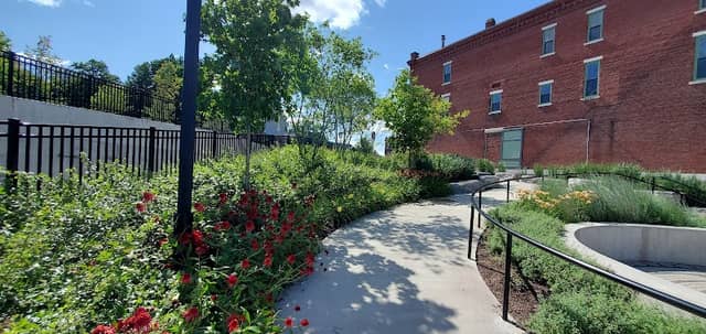 Printers Alley Park - Image 2