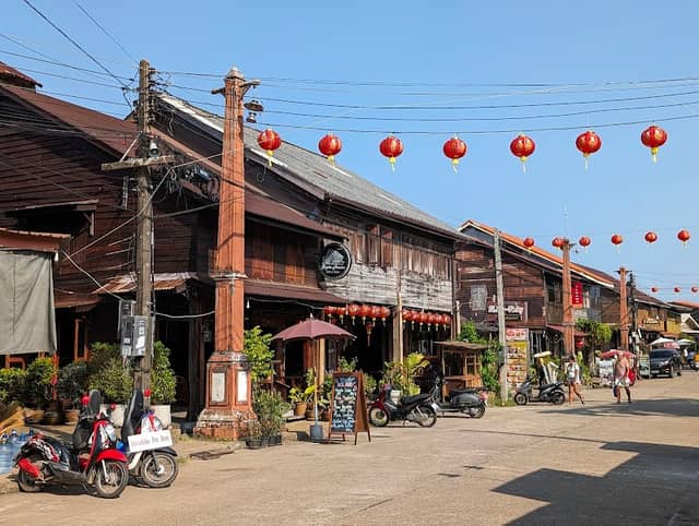 Lanta Old Town - Image 1