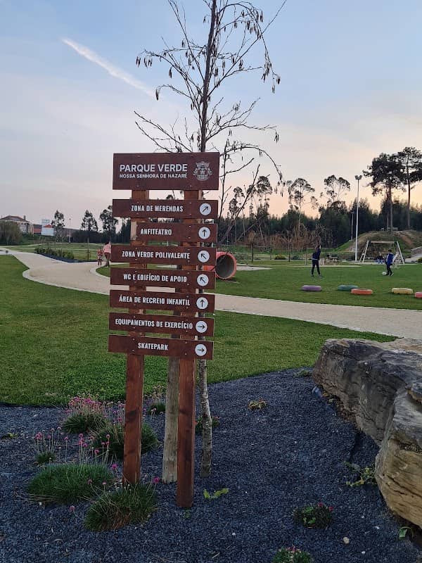 Parque verde de Nossa Senhora de Nazaré - Image 1