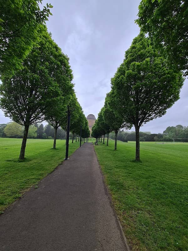 Hamilton Palace Park - Image 2