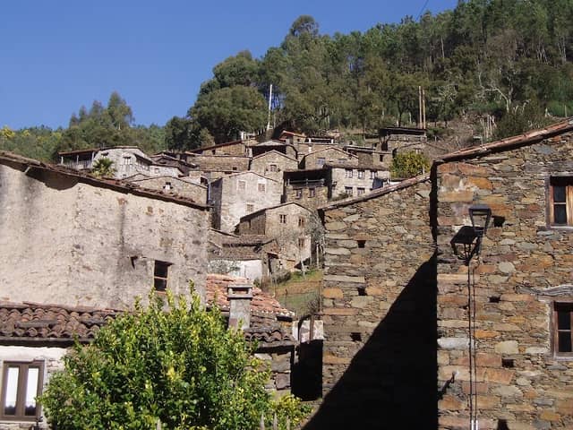 Tour In Village - Image 1