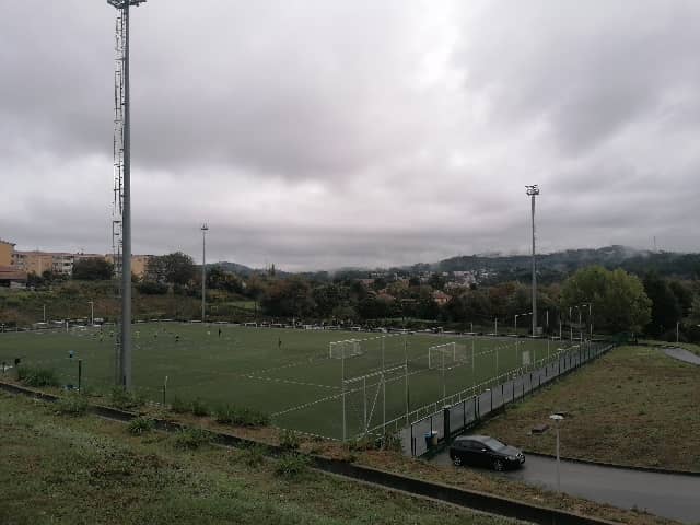 Parque de Merendas do Parque de Cavaleiros - Image 1