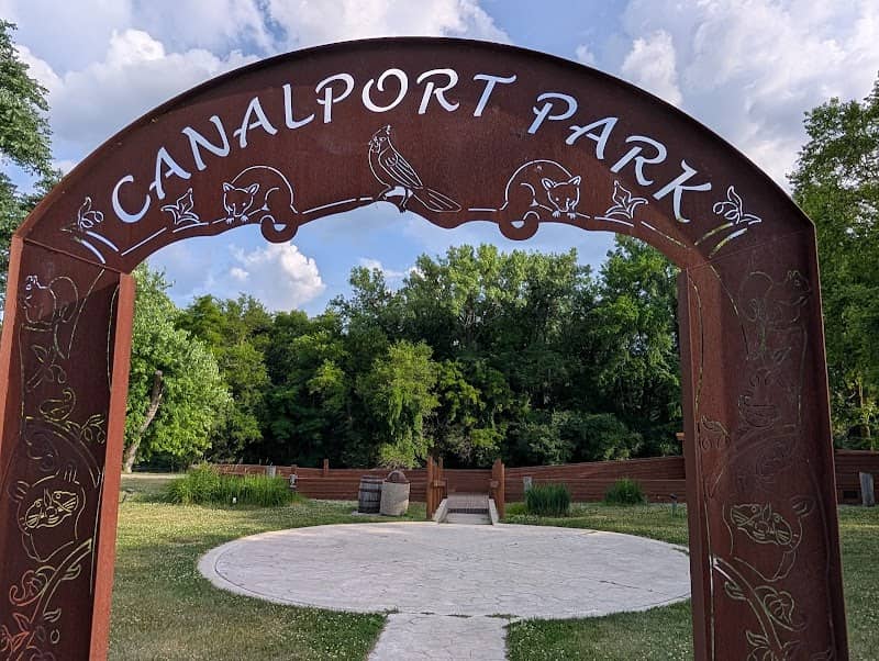 Canalport Park - Image 1