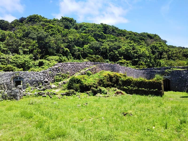 Chinen Castle Ruins - Image 1