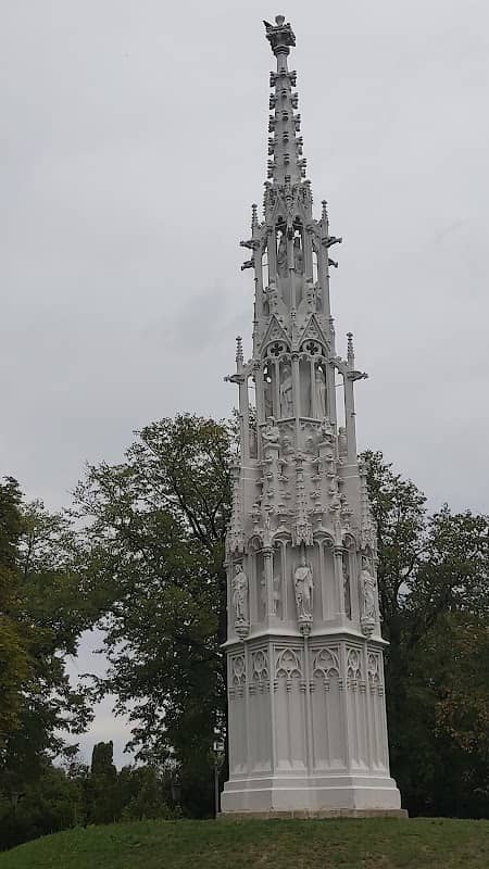 Walter Vogelweide Park - Image 1