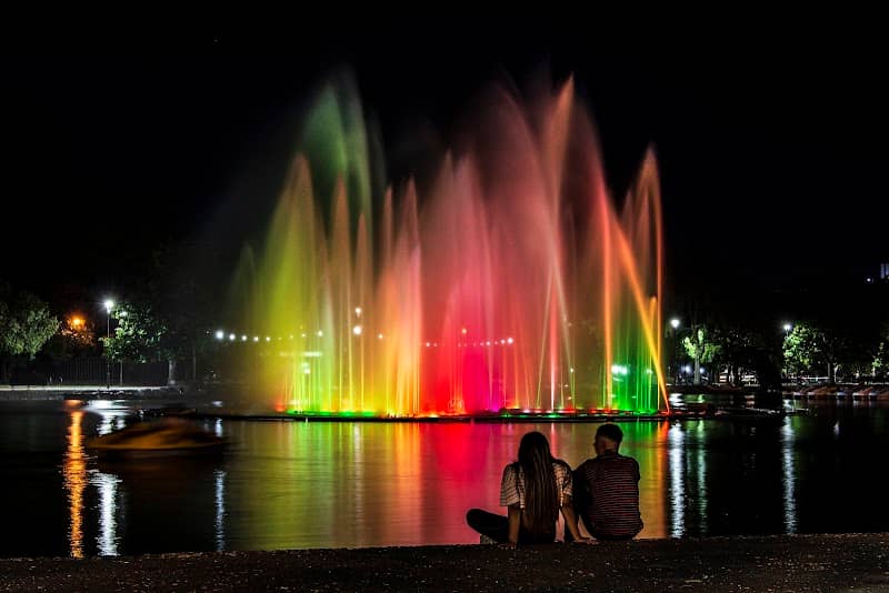 Rosario Dancing Water Fountain - Image 3