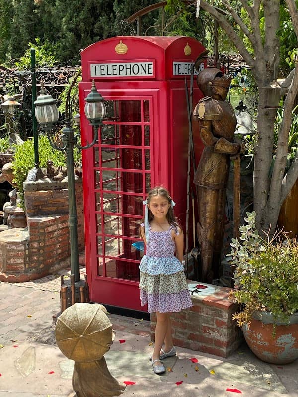 Sister’s Place - Image 1