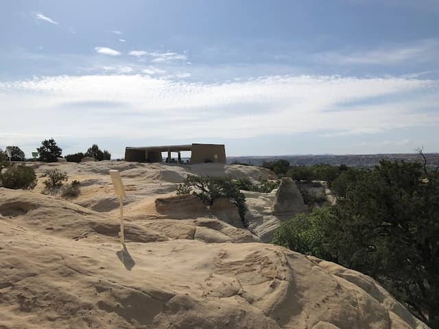 Sandstone Amphitheatre at Lions Wilderness Park - Image 1