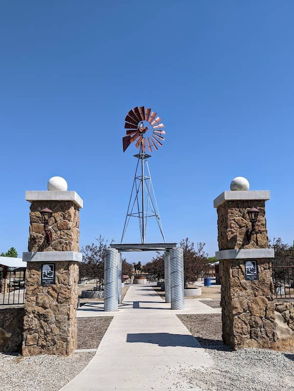 Dry Creek Trailhead - Image 1