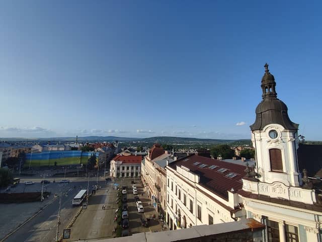 Ohlyadovyy Maydanchyk Na Holovnu Ploshchu Mista - Image 1