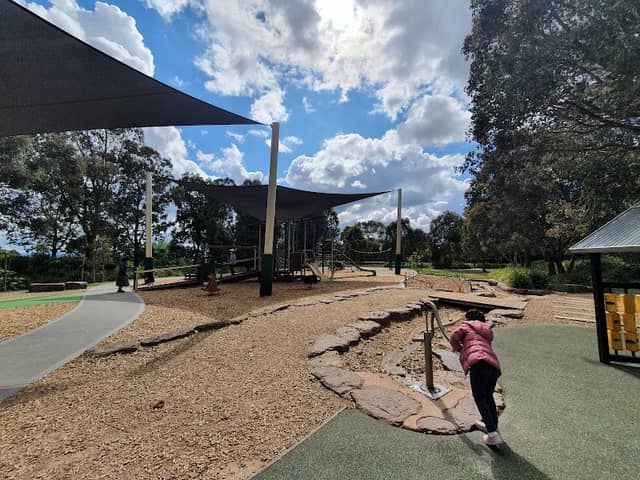Greythorn Park - Image 2