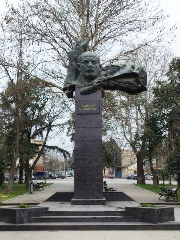 Nəriman Nərimanovun Büstü - Image 1