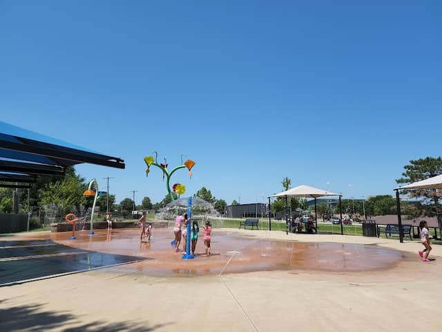 Rayola Park - Image 3