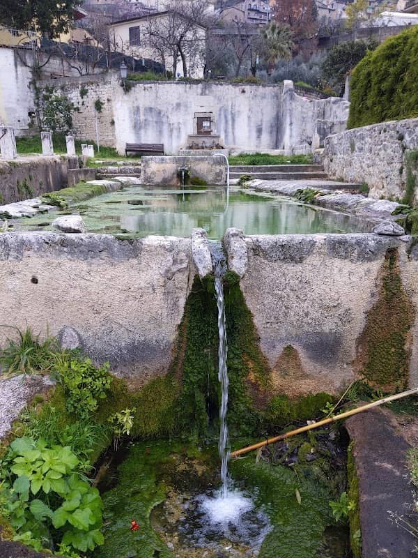 Fontana Romana - Image 1