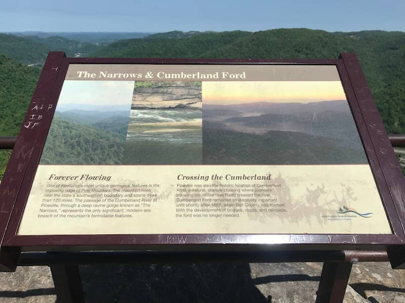 Pineville overlook - Image 1