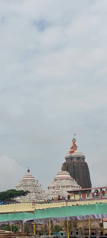 grand road - Image 2