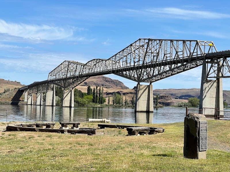 Lyons Ferry Bridge - Image 1