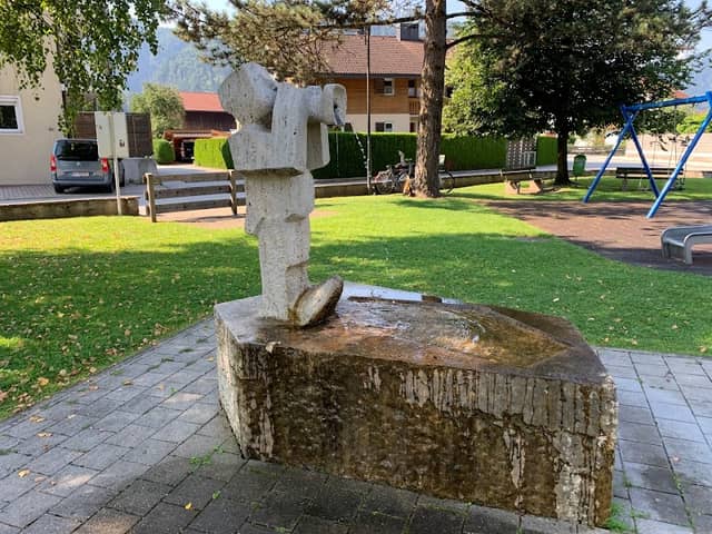 Trompeterbrunnen - Image 1