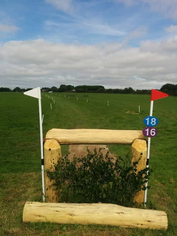 Ballindenisk Equestrian - Image 1