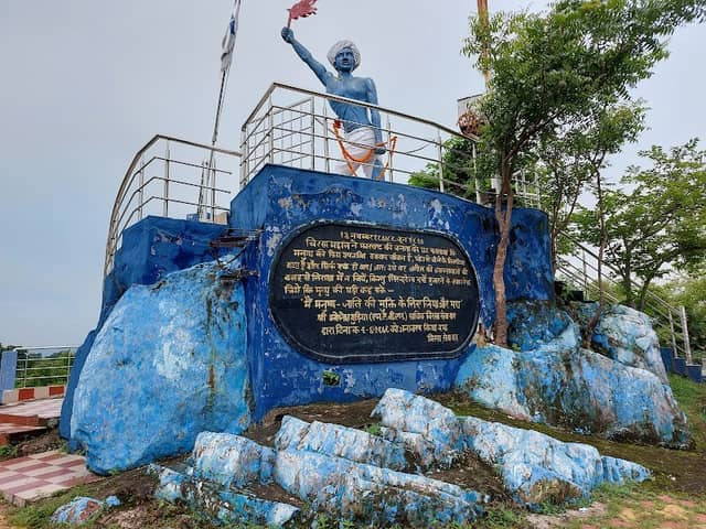 Birsa Munda Statue - Image 1